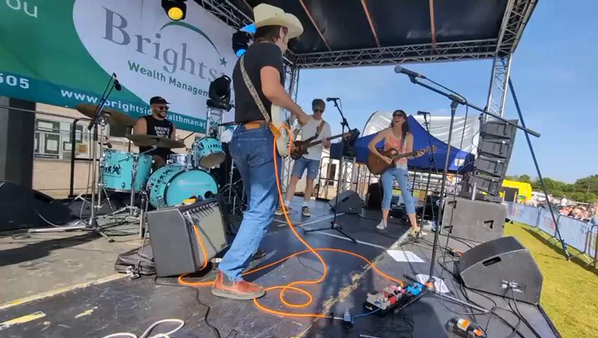 Buck and the Lowlanders LIVE at Stowfest 2026
